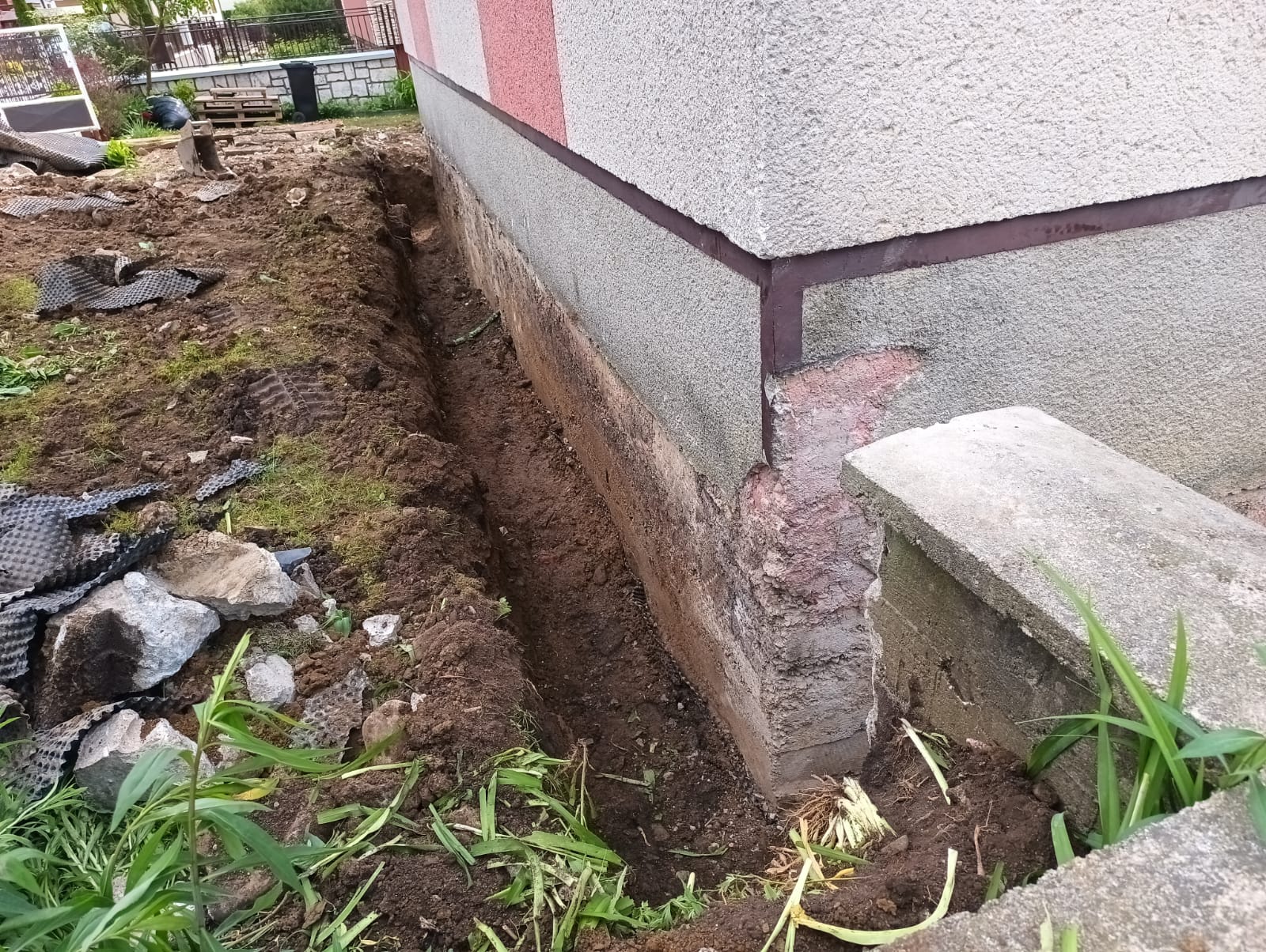 Kanalizácia a potrubie