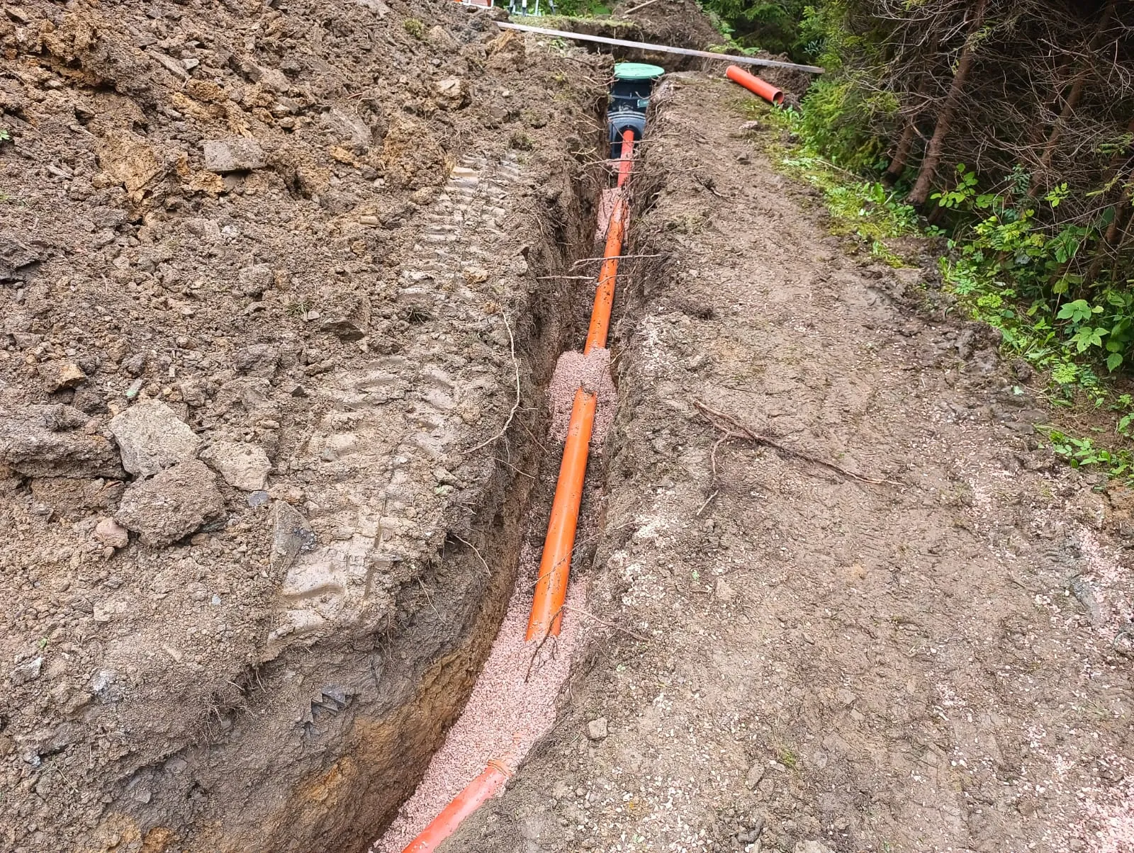 Kanalizácia a potrubie — fotografia 11 z 20 — MENCO s.r.o.