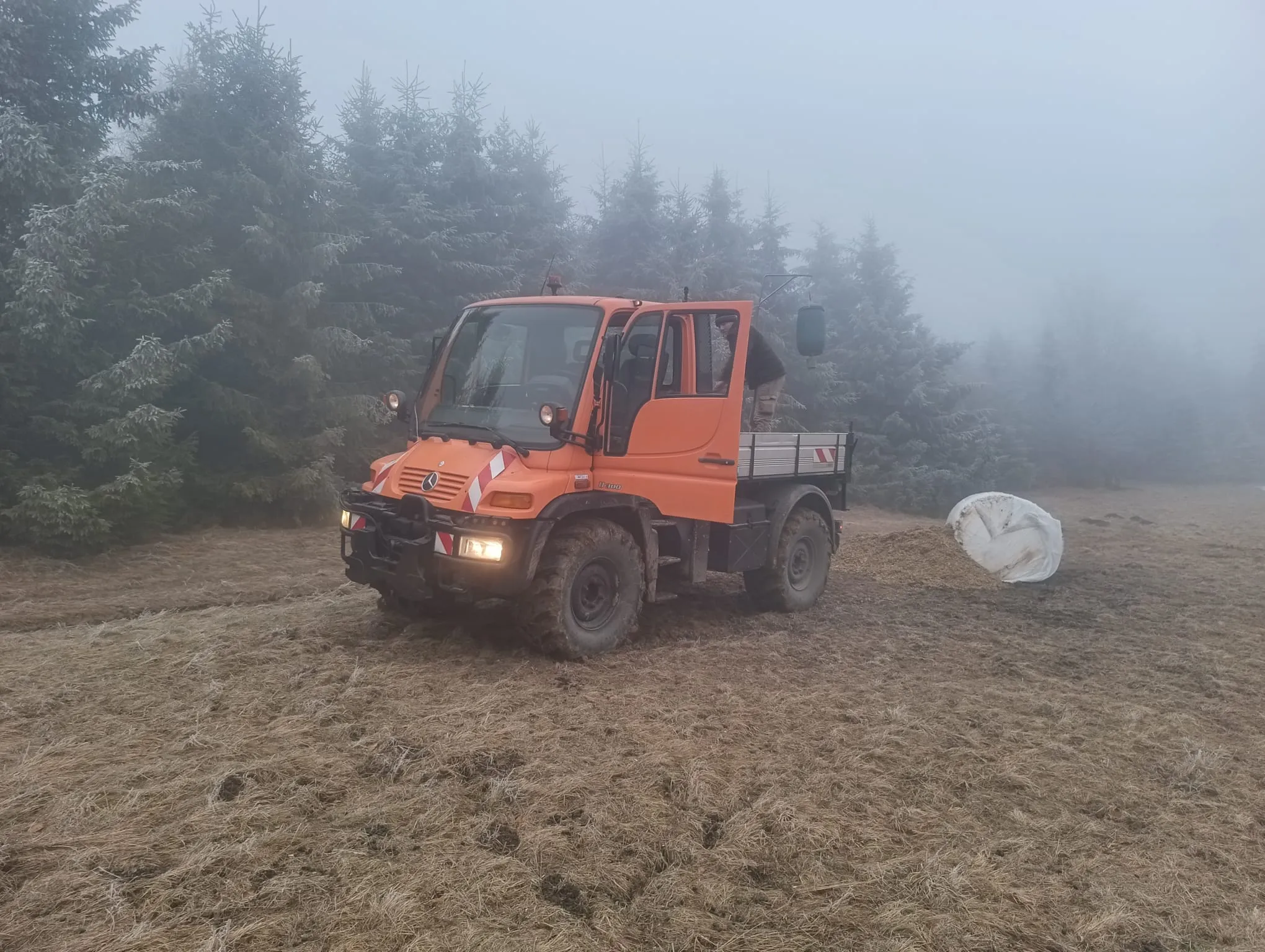 Preprava a logistika — fotografia 12 z 15 — MENCO s.r.o.