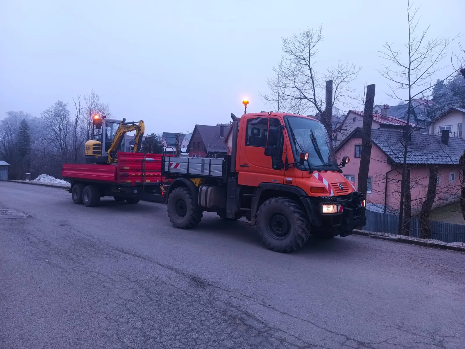 Preprava a logistika — fotografia 13 z 15 — MENCO s.r.o.