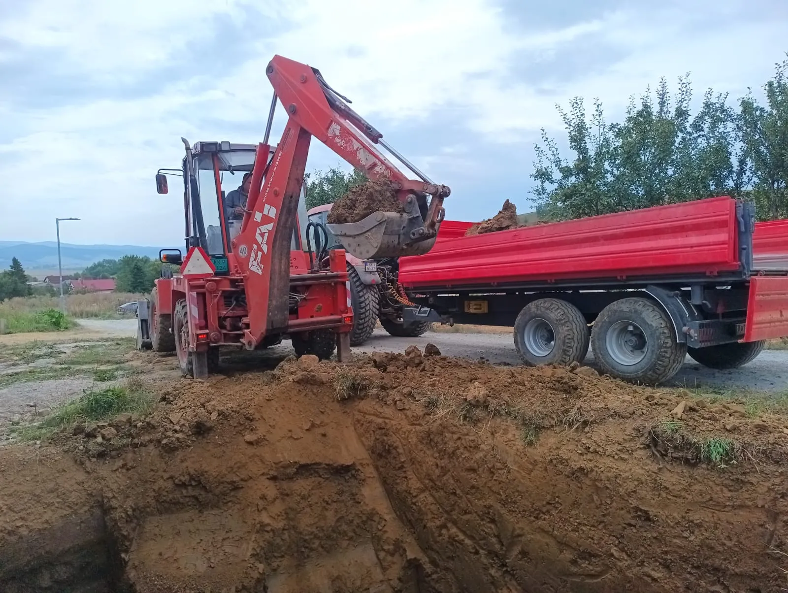 Terén a zemné práce — fotografia 8 z 32 — MENCO s.r.o.